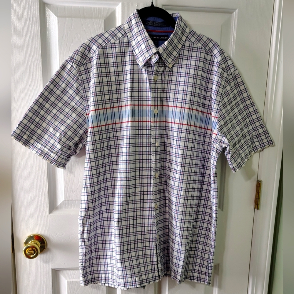 Tommy Hilfiger Men's Cotton Plaid Short Sleeve Shirt Red White Blue Medium